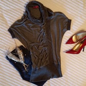 {Isle} Gray Sweater Top